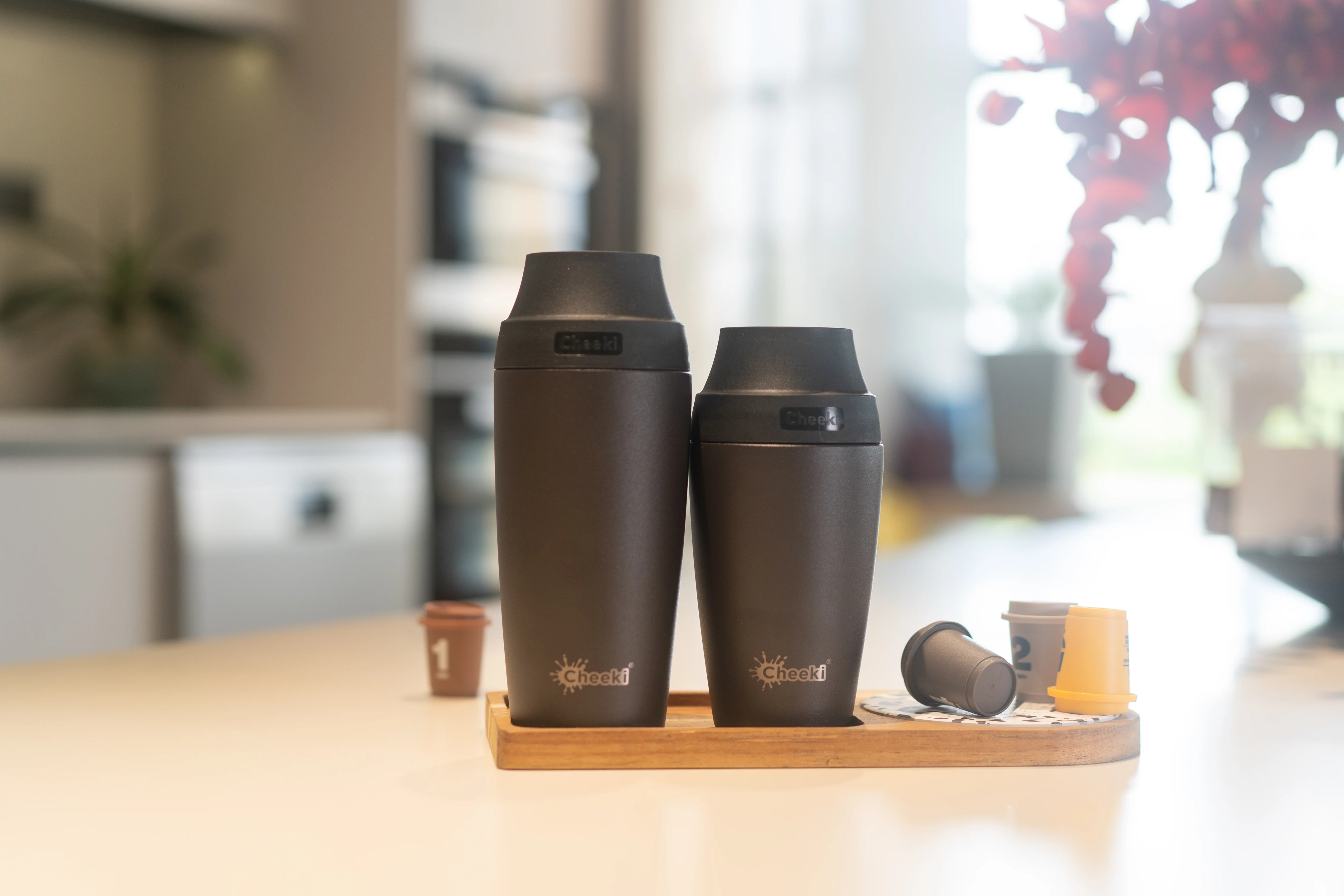 450ml Insulated Coffee Mug - Chocolate - Image 6